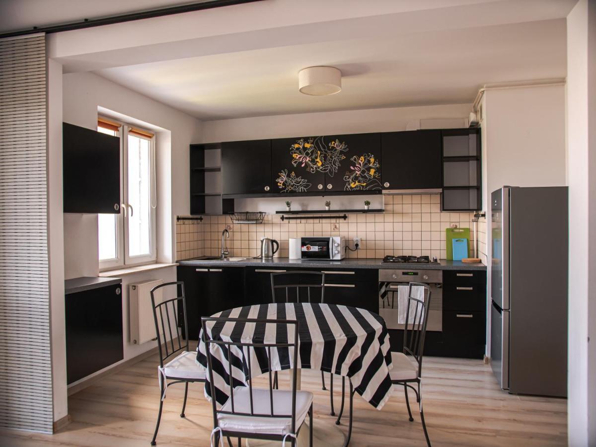 Sdh 2 Radzymin Comfortable Apartment Near Warsaw Esterno foto